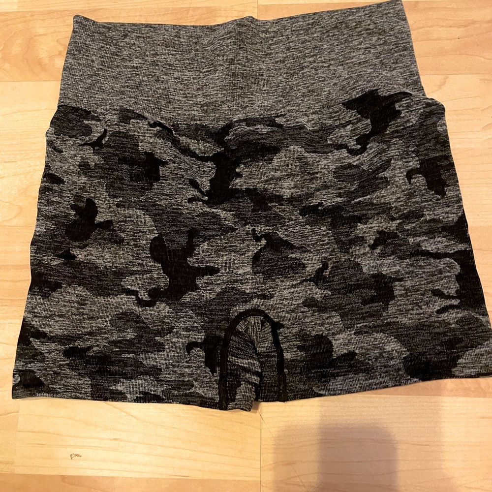 Black/Gray Camo Biker Shorts